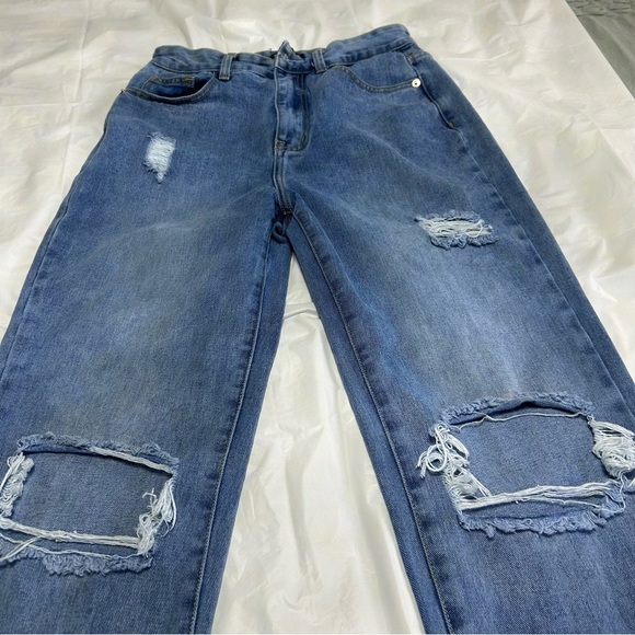 Pretty Little Thing denim distressed jeans with holes, size 10 Tall - Picture 1 of 5
